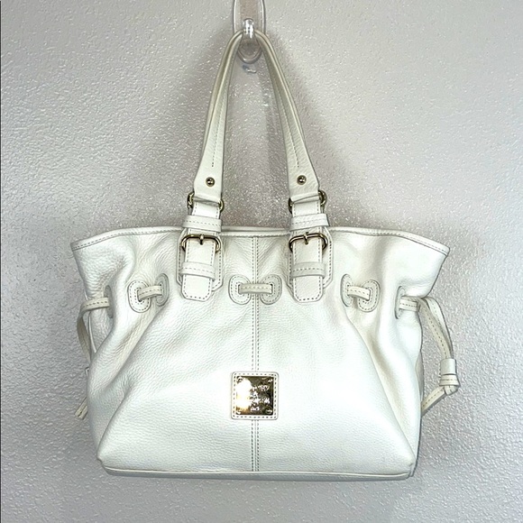 Dooney & Bourke Handbags - Dooney & Bourke white pebbled leather handbag